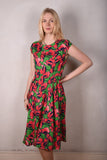 Aula, Stretch Silk dress w. "keyhole" pockets and short sleeves. "Grass Poppies"