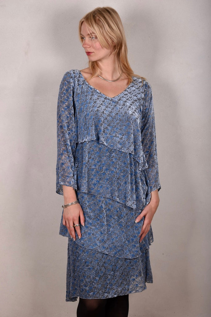 Nynne "the magic dress" in silk velvet devoré on stretch silk satin. "Star-velvet"