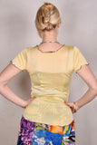 Jer-tee. Short sleeve T-shirt in 100% silk jersey. Yellow(custard)