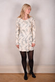 Gilla. Short dress in Noil Silk/rayon mix: 60%Silk 40/viscose "N-towers"