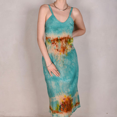 Pallas, batik "Turq-delite" Midi-lang stropkjole i 100% silke crepe-de-chine