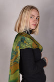 Shawl/scarf in 100% silk satin. 33X160 cm print: