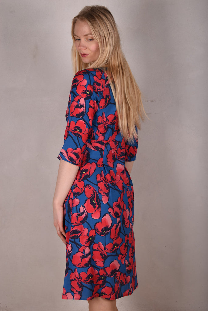 Parinaldi. Classic dress in stretch silk. 3/4 sleeves and side pockets. Print: "Pal-Pop" - Tone Barker Silk
