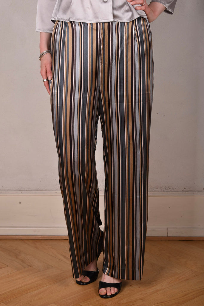 Norah, Wide legged  trousers in Stretch satin Silk. Print: "M.B Stripe" by M.BARKER - Tone Barker Silk