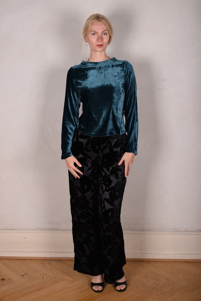 Caudrey Our classic blouse in a corduroy-velvet version. Petrol - Tone Barker Silk