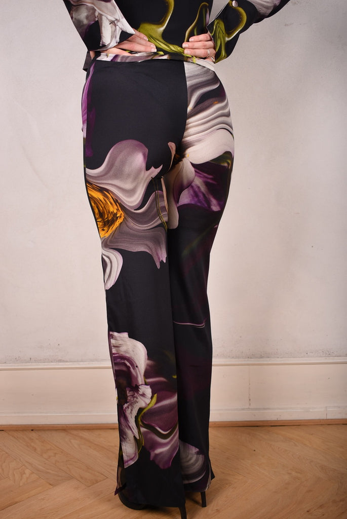 M.BARKER Pants. Stretch silk crepe-satin pants in print "Deflowered" - Tone Barker Silk