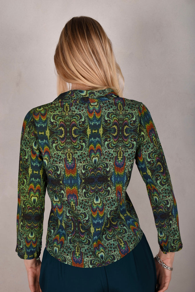 Bifty. Shirt/jacket in Stretch Silk Satin with covered buttons "Green Fraktal" (Matte silk) - Tone Barker Silk