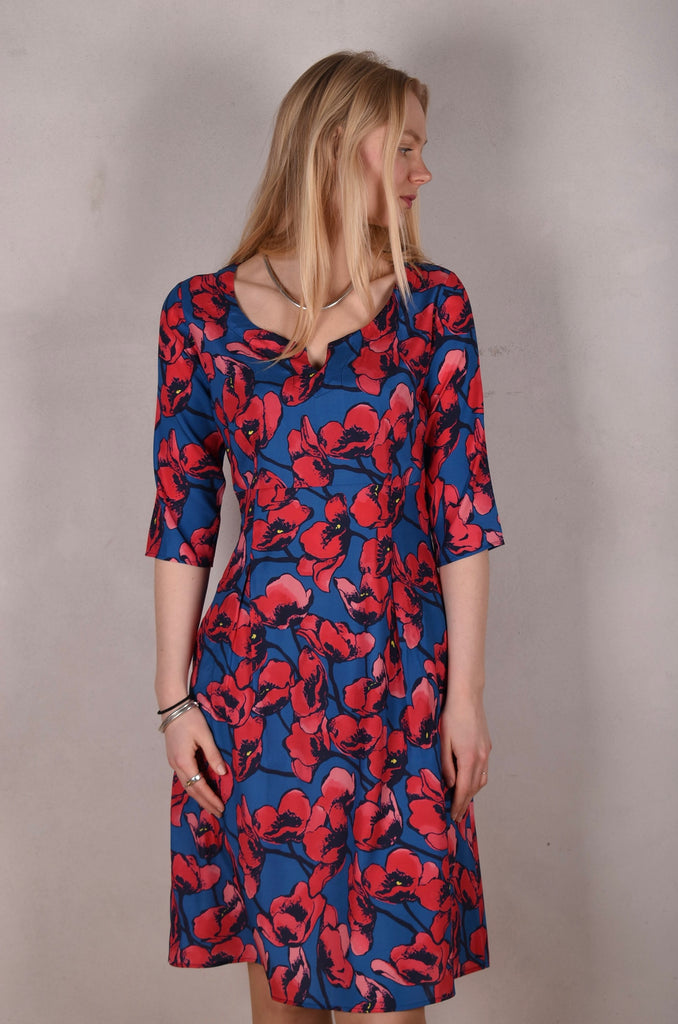 Parinaldi. Classic dress in stretch silk. 3/4 sleeves and side pockets. Print: "Pal-Pop" - Tone Barker Silk