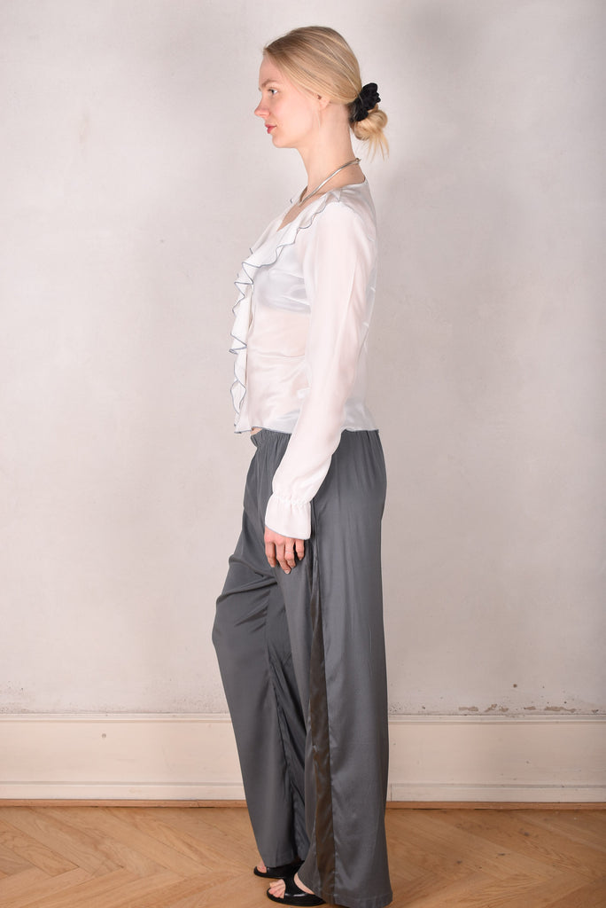 Palma - Silk shirt with Volant, Off-white (non-bleached) - Tone Barker Silk