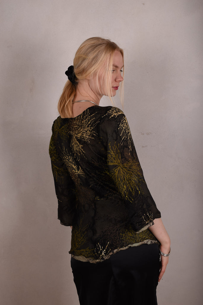 "Thinkatop" Reversible silk blouse. Prints: Bluweed/Dark Snake - Tone Barker Silk