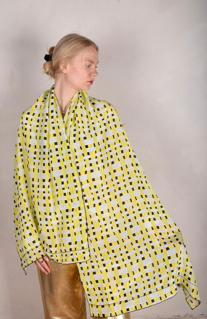 Artist Scarf. Silk Crepe-de-Chine 70X200 cm. "Yasket" by Boeje Barker - Tone Barker Silk