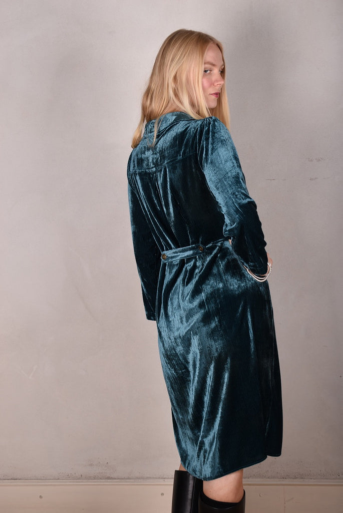 Hen-stretch, Stretch corduroy velvet shirt-dress w. pockets. "Petrol" - Tone Barker Silk