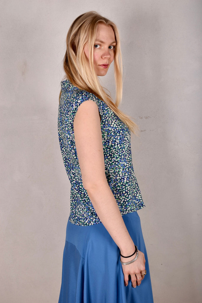 Sif. Short sleeve stretch silk blouse "Props" - Tone Barker Silk