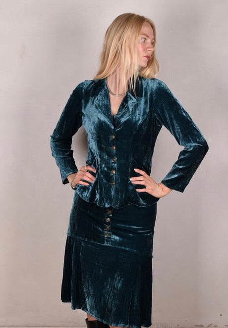 Joan-velvet. Skirt in silk/viscose corduroy velvet. Petrol (lining in print "Blears" silk) - Tone Barker Silk