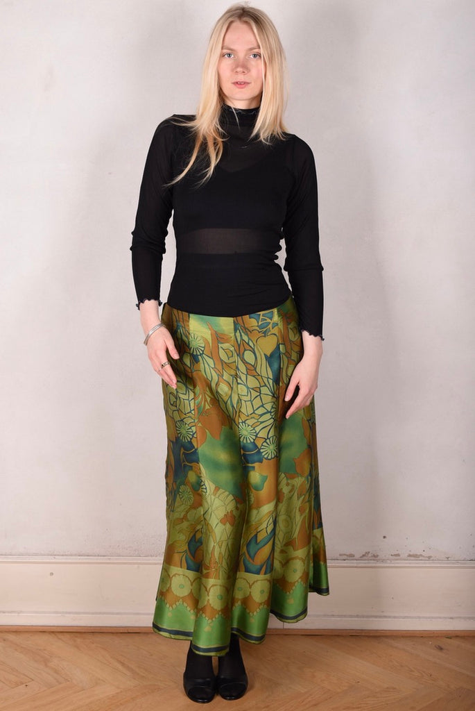 Rollie. Turtle neck top in 100% silk rib. "Black" - Tone Barker Silk