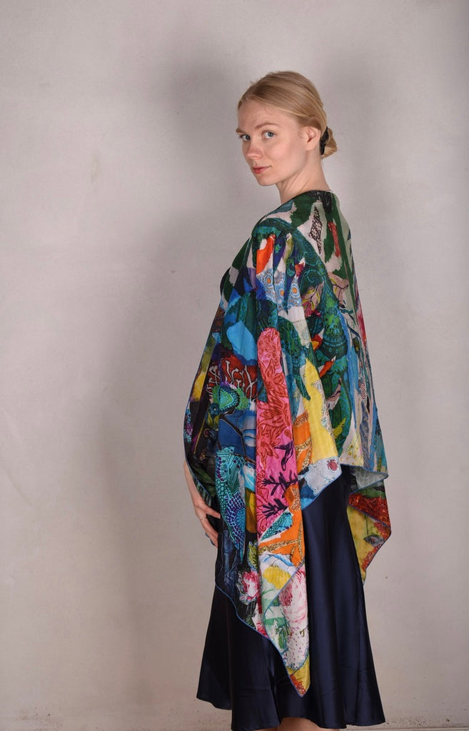 Artist Scarf. Silk Crepe-de-Chine 70X200 cm. "Giadams" by Nulle Oigaard - Tone Barker Silk