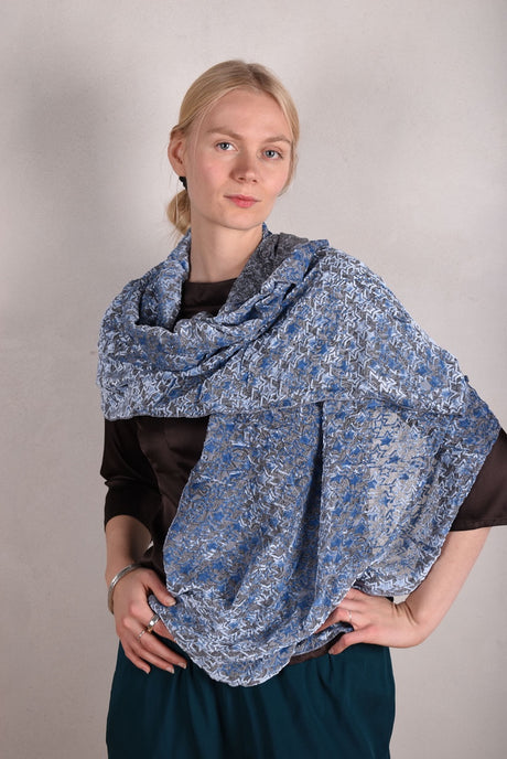 Scarf/Shawl in silk velvet devoré (silk + viscose) print: "Star velvet" - Tone Barker Silk