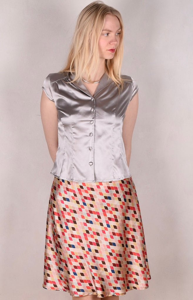 Tango, skirt in stretch silk satin, 95%silk/5% elastane. Print "Harlequin" - Tone Barker Silk