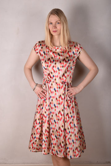 Aula, Stretch Silk dress w. "keyhole" pockets and short sleeves. "Harlequin" - Tone Barker Silk