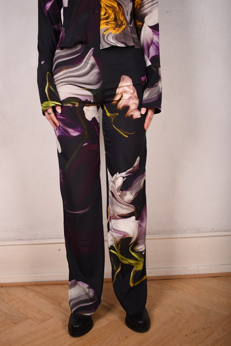 M.BARKER Pants. Stretch silk crepe-satin pants in print "Deflowered" - Tone Barker Silk