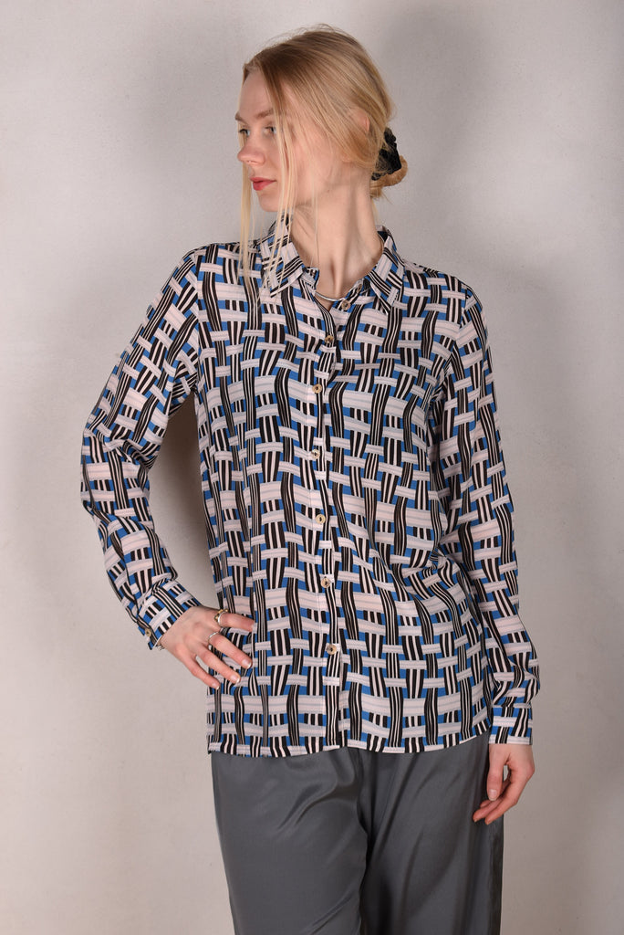 Tamie-crepe. 100% Silk crepe shirt. Print "Blasket" - Tone Barker Silk