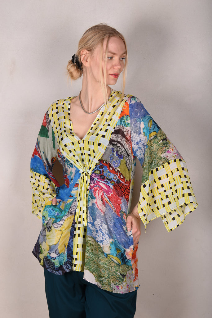 Suleima-cdc. Tunic top w. pockets and Kimono-sleeves. "Giadams/Yasket" combination. - Tone Barker Silk