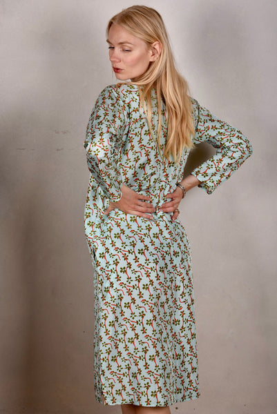 "Hidrea" Kaftan-dress with pockets. 100% Habotai Silk. Print: "Nuponais"