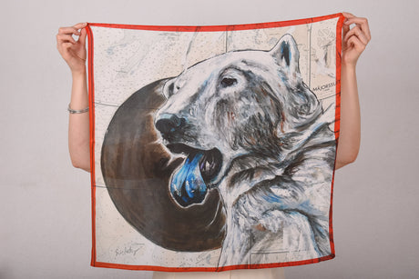 Artist Scarf. Silk Crepe-de-Chine 68X68 cm. "Tasting oil" By Suse Hartung - Tone Barker Silk