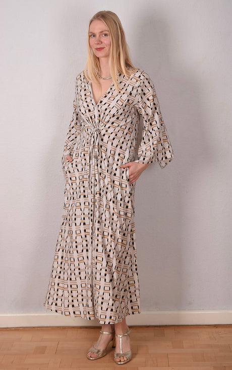 So-long, Stretch silk crepe satin. Caftan style maxi dress. Print "Beisket" (matte silk) - Tone Barker Silk