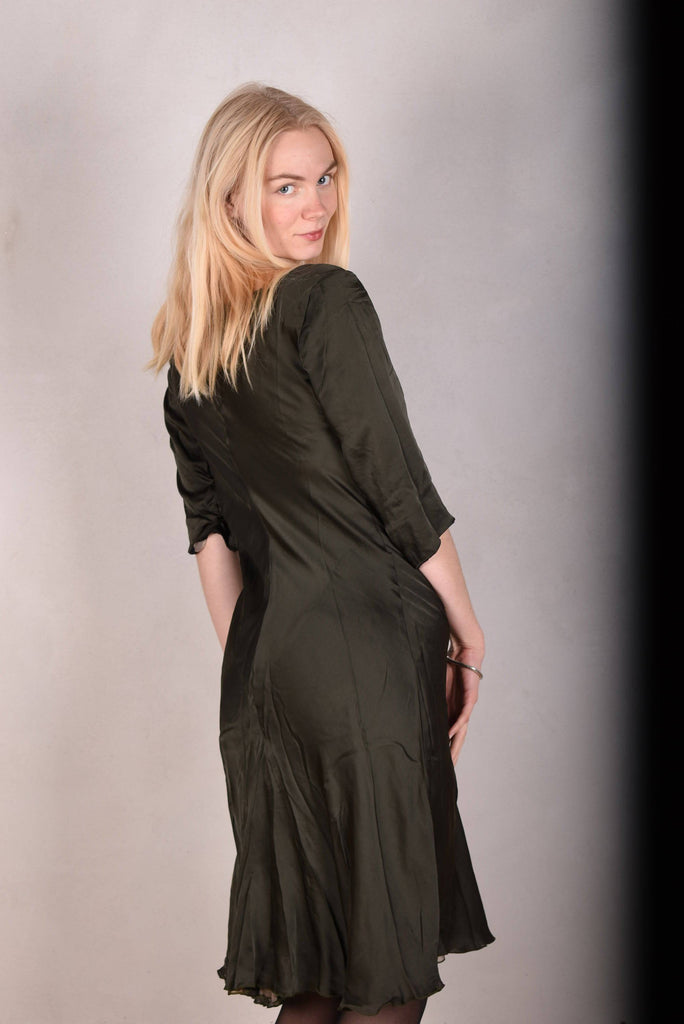 Kathrina. Reversible dress with 3/4 sleeves and cowl neck."Camofleur/Dark" - Tone Barker Silk