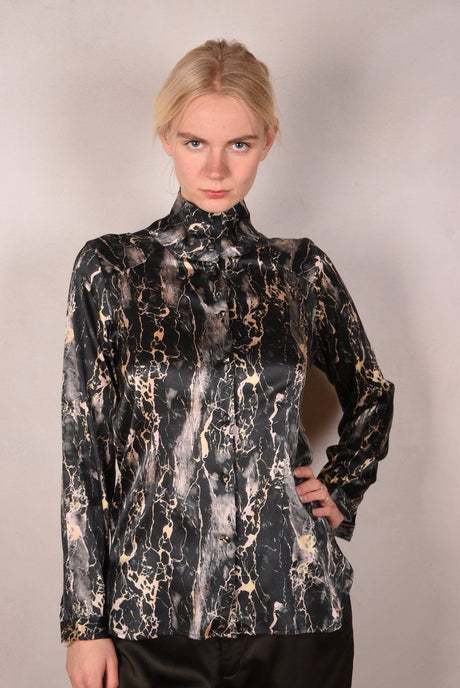 Alexa Stretch Silk shirt w. turtle-neck / collar. Print: "Marble" - Tone Barker Silk