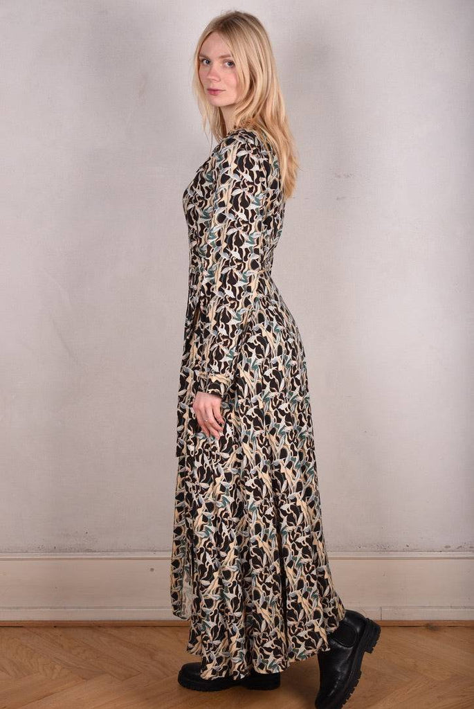 Wang wrap. Maxi wrap dress in Noil silk/rayon mix. 60% silk/40% viscose "Bird/Branch" - Tone Barker Silk