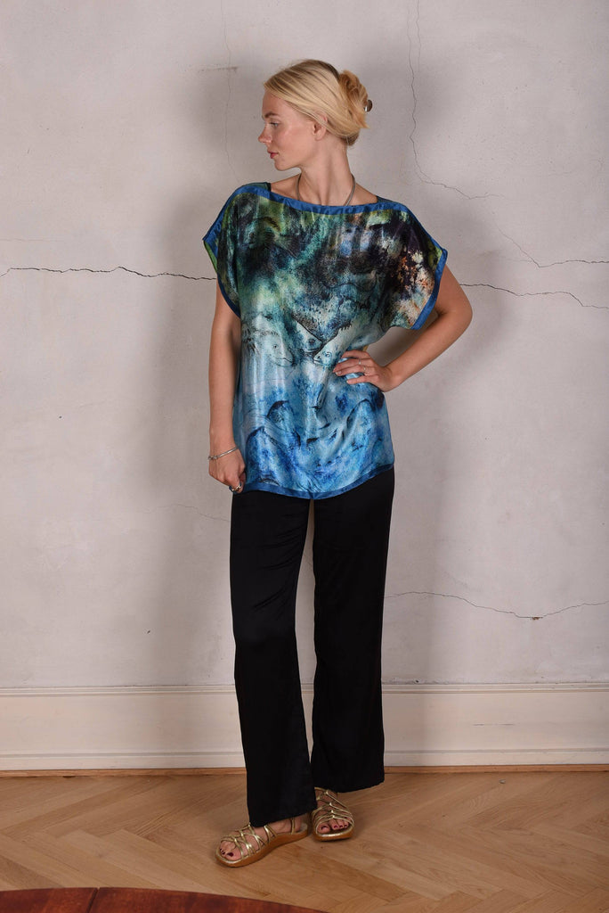 Blouse "Bøje Barker" silk painting (Blue & Green) - Tone Barker Silk