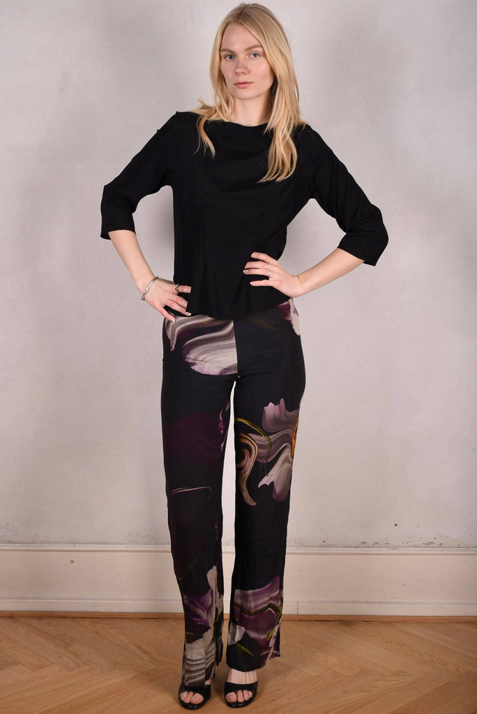 Audrey. Silk satin stretch top, classic style. "Black" - Tone Barker Silk