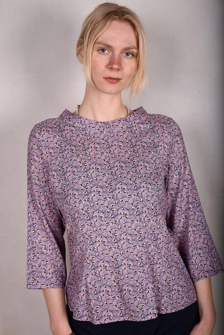 Audrey. Silk stretch top, classic style. "Beany" - Tone Barker Silk