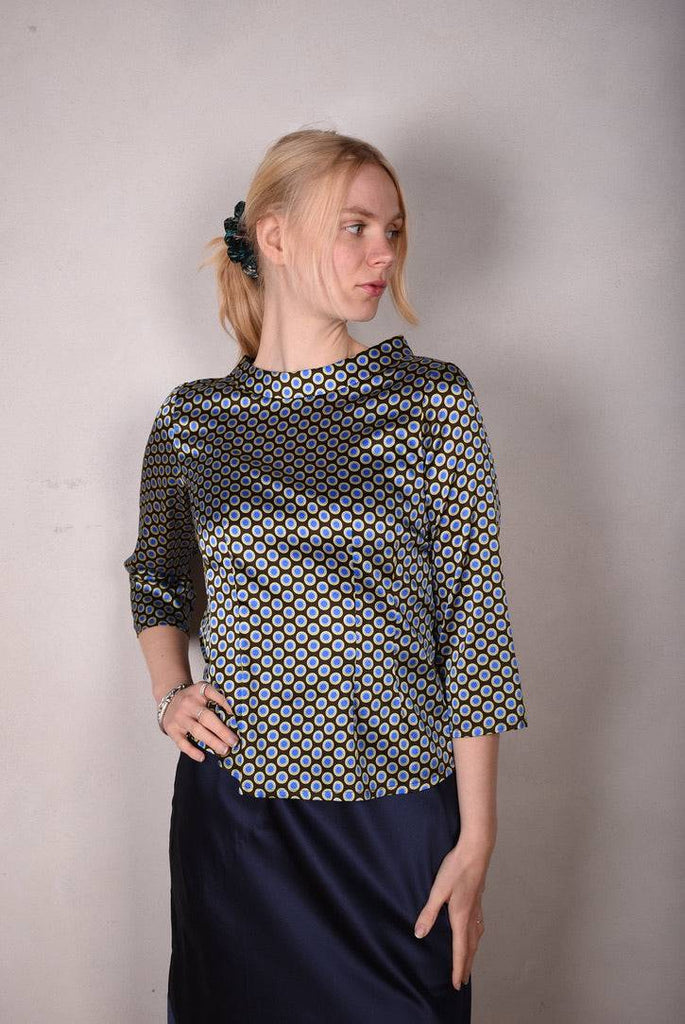 Audrey. Silk stretch top, classic style. (Dabludot) - Tone Barker Silk