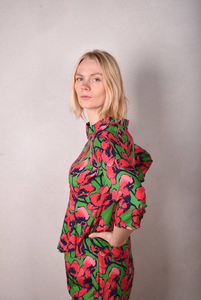 Audrey. Silk stretch top, classic style. (Grass Poppy) - Tone Barker Silk