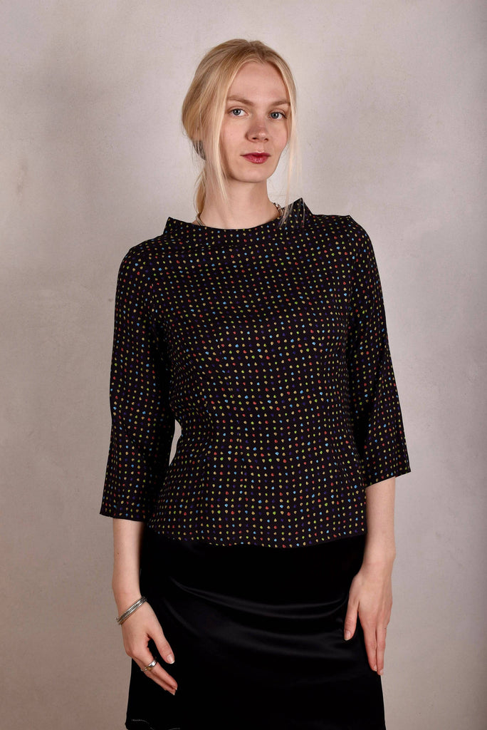 Audrey. Silk stretch top, classic style. Print: "Blears" - Tone Barker Silk