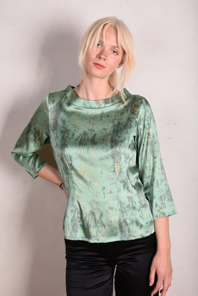 Audrey. Silk stretch top, classic style. Print: "Sea-mar" - Tone Barker Silk