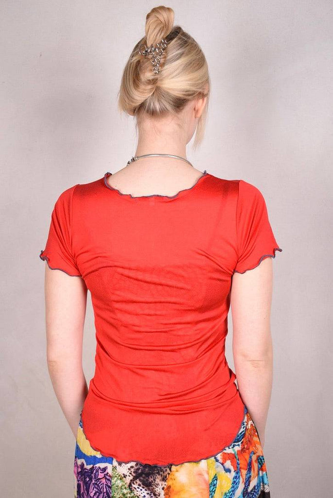Jer-tee. Short sleeve T-shirt in 100% silk jersey. Fire-Red - Tone Barker Silk