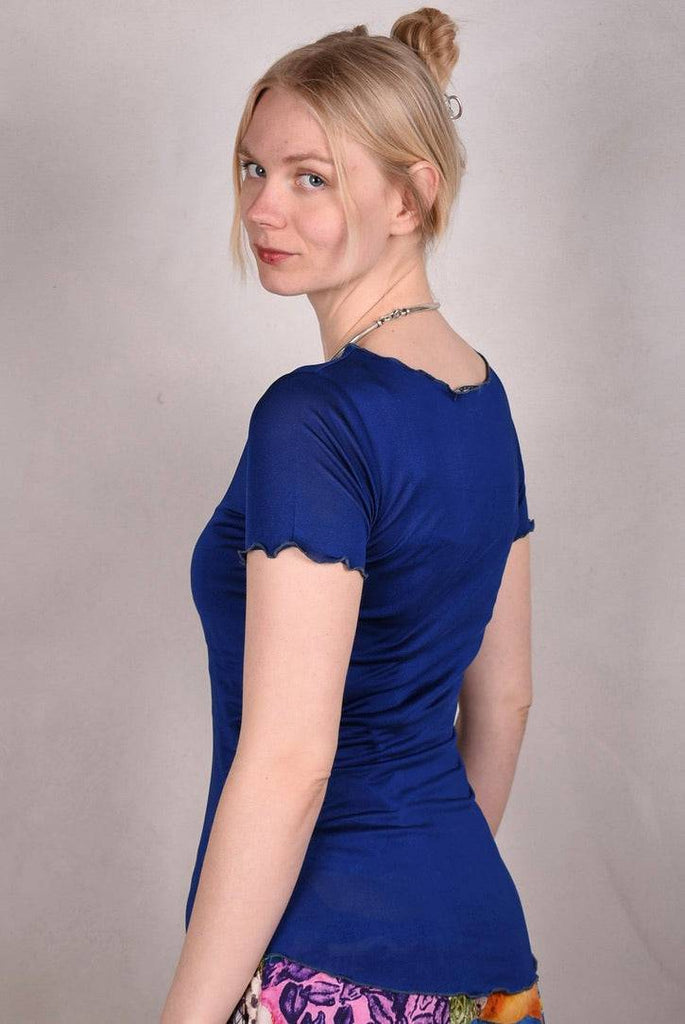 Jer-tee. Short sleeve T-shirt in 100% silk jersey. True-Blue - Tone Barker Silk