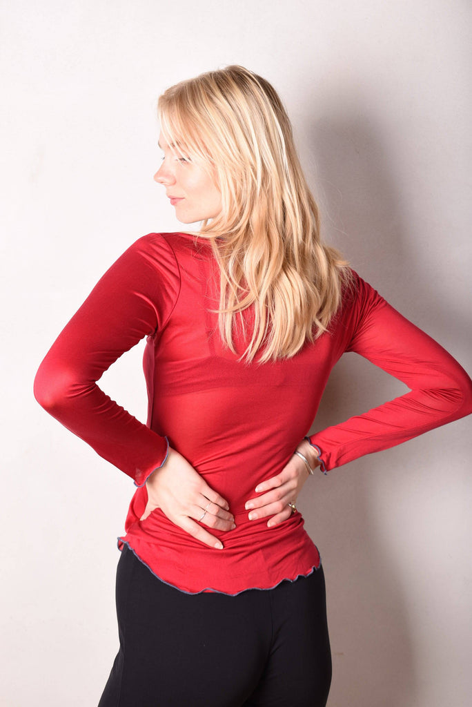 Jersette. Long sleeve blouse in 100% silk jersey. Red - Tone Barker Silk