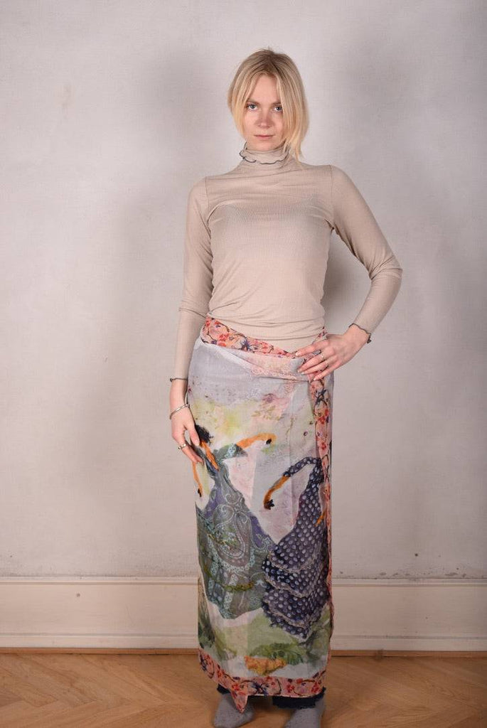 Rollie. Turtle neck top in 100% silk rib. Beige - Tone Barker Silk