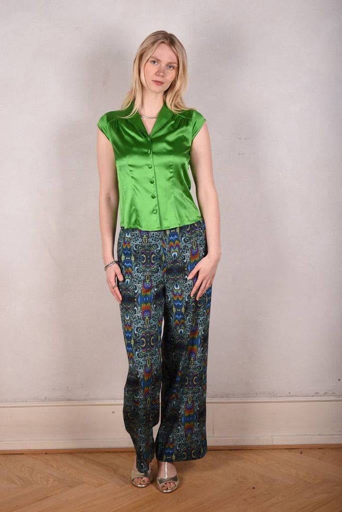 Sif. Short sleeve stretch silk blouse "Emerald" - Tone Barker Silk