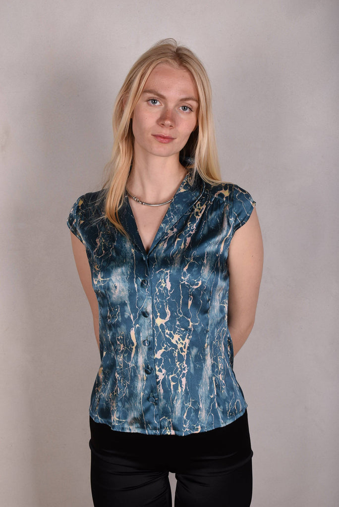 Sif. Short sleeve stretch silk blouse "Marblelite" - Tone Barker Silk