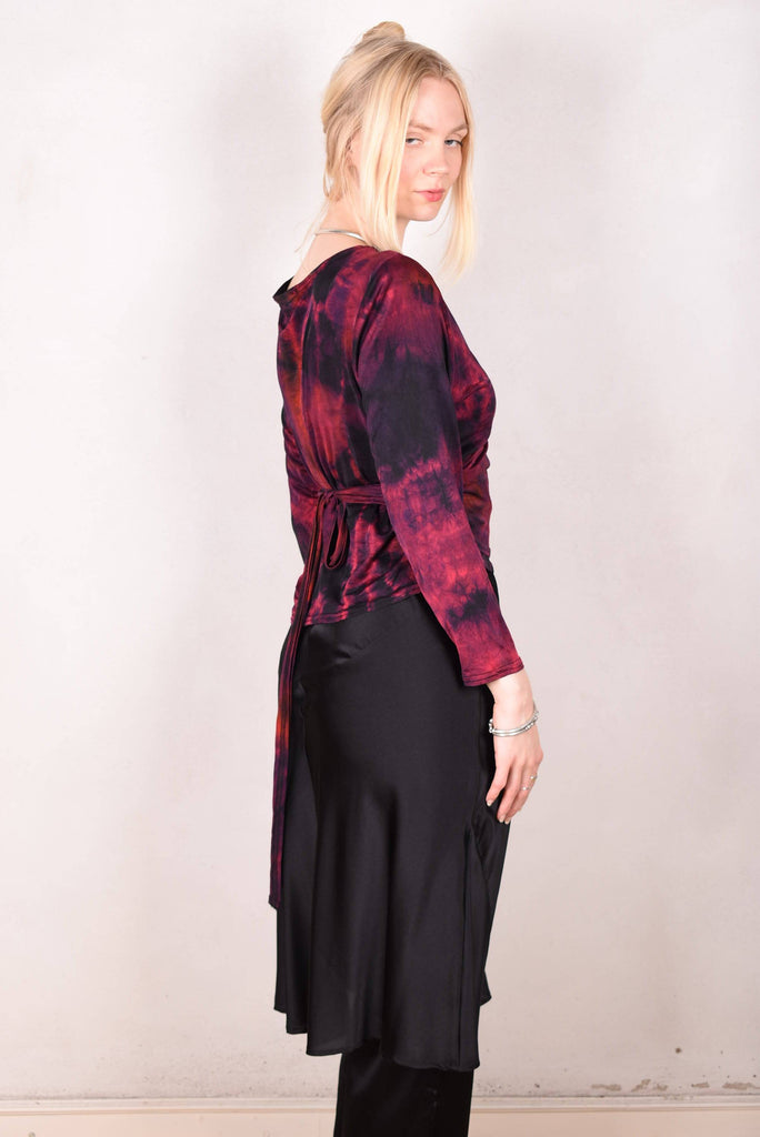 Wrapic. Wrap top in 100% silk jersey (silk knit) Col.: "Tie-dye" - Tone Barker Silk