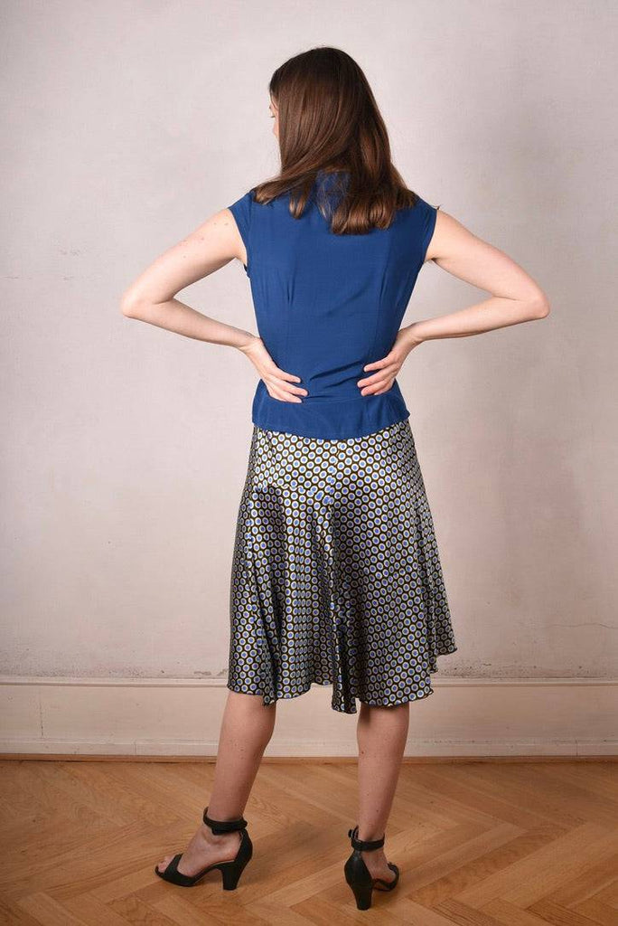 Tango, skirt in stretch silk satin, 95%silk/5% elastane. Print "Dabludot" - Tone Barker Silk