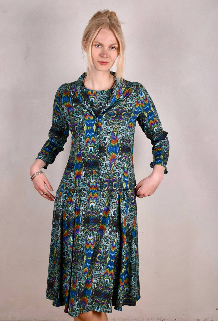 Aula, Stretch Silk dress w. "keyhole" pockets and short sleeves. "Fraktalia" - Tone Barker Silk
