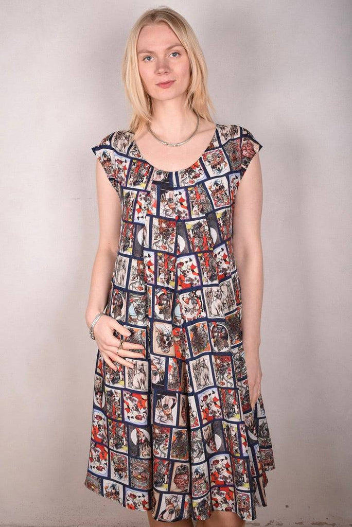 Ghita Cap-sleeve dress in 100% silk crepe. Print "Susminor" by Suse Hartung - Tone Barker Silk