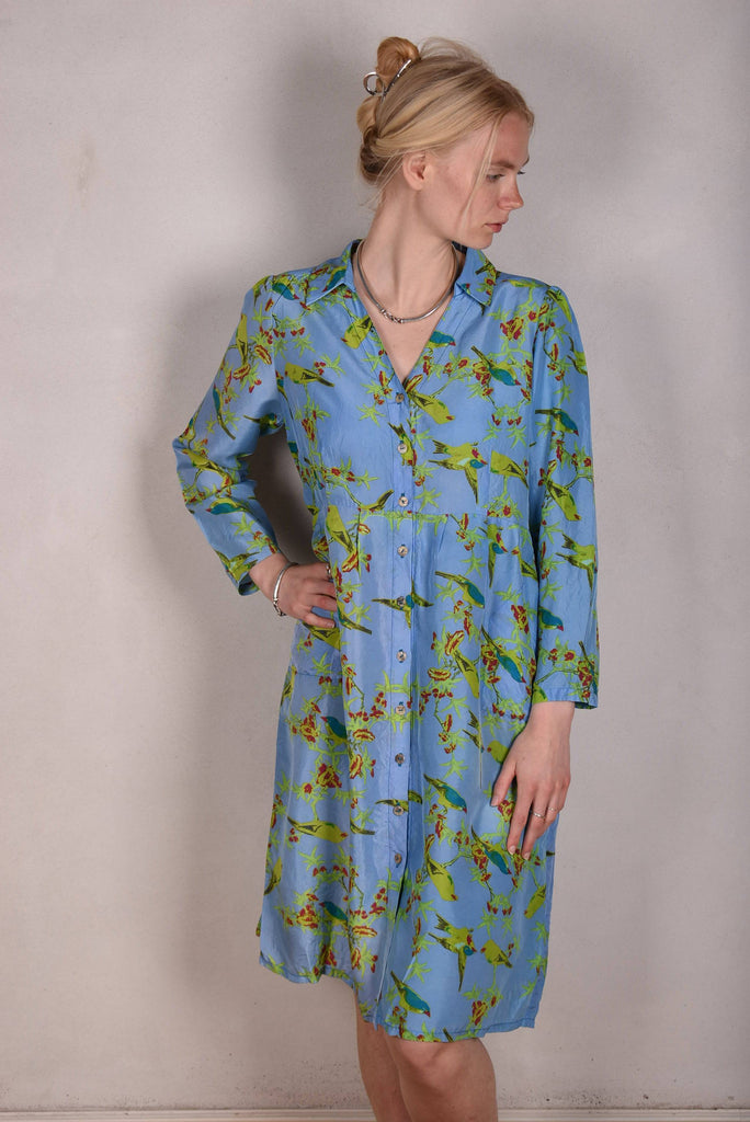 Hennie. Shirt-dress in 100% Habotai silk. Long sleeves "Blue-bird" - Tone Barker Silk